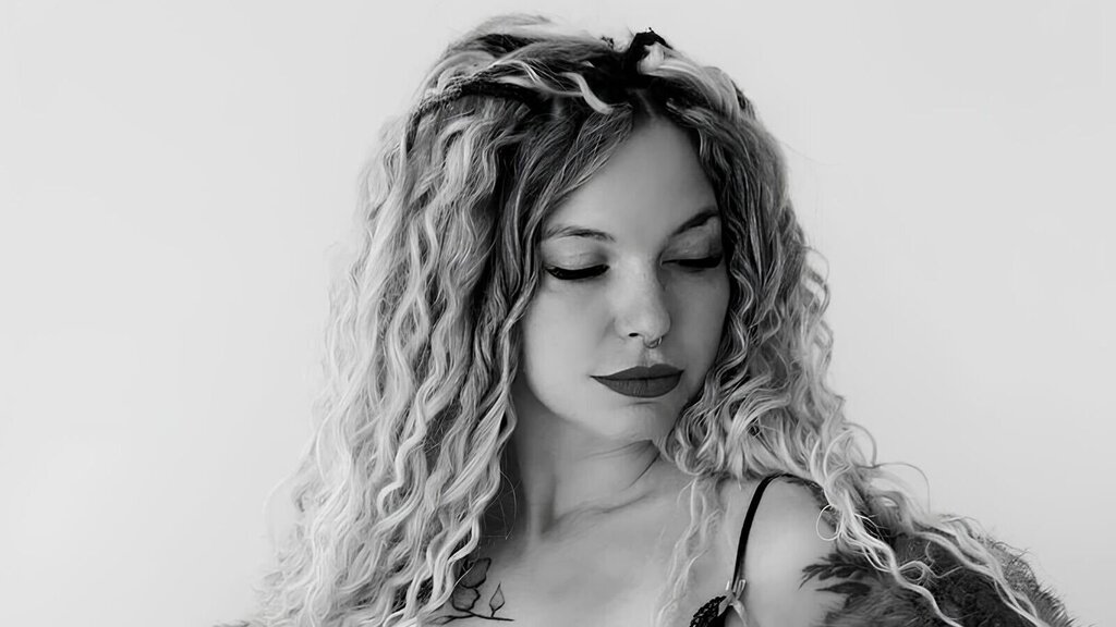 ElleBlair