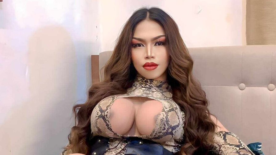 MiaAndersons