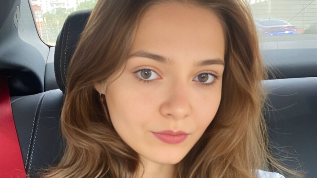 LucettaEggett